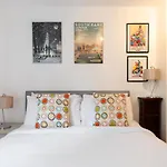 Spacious 3 Bedroom Apt In Covent Garden